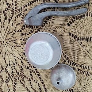 Very vintage kitchen utensils